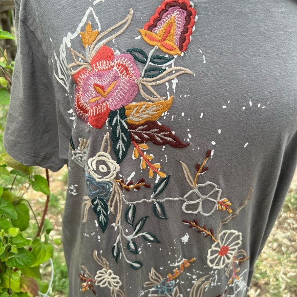 Beautiful embroidered soft cotton Jersey T shirt dress. - Picture 2 of 5